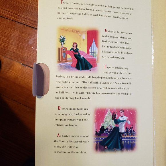 Holiday Sensation Barbie 1998 Hallmark Exclusive Holiday Homecoming Series - Picture 3 of 5